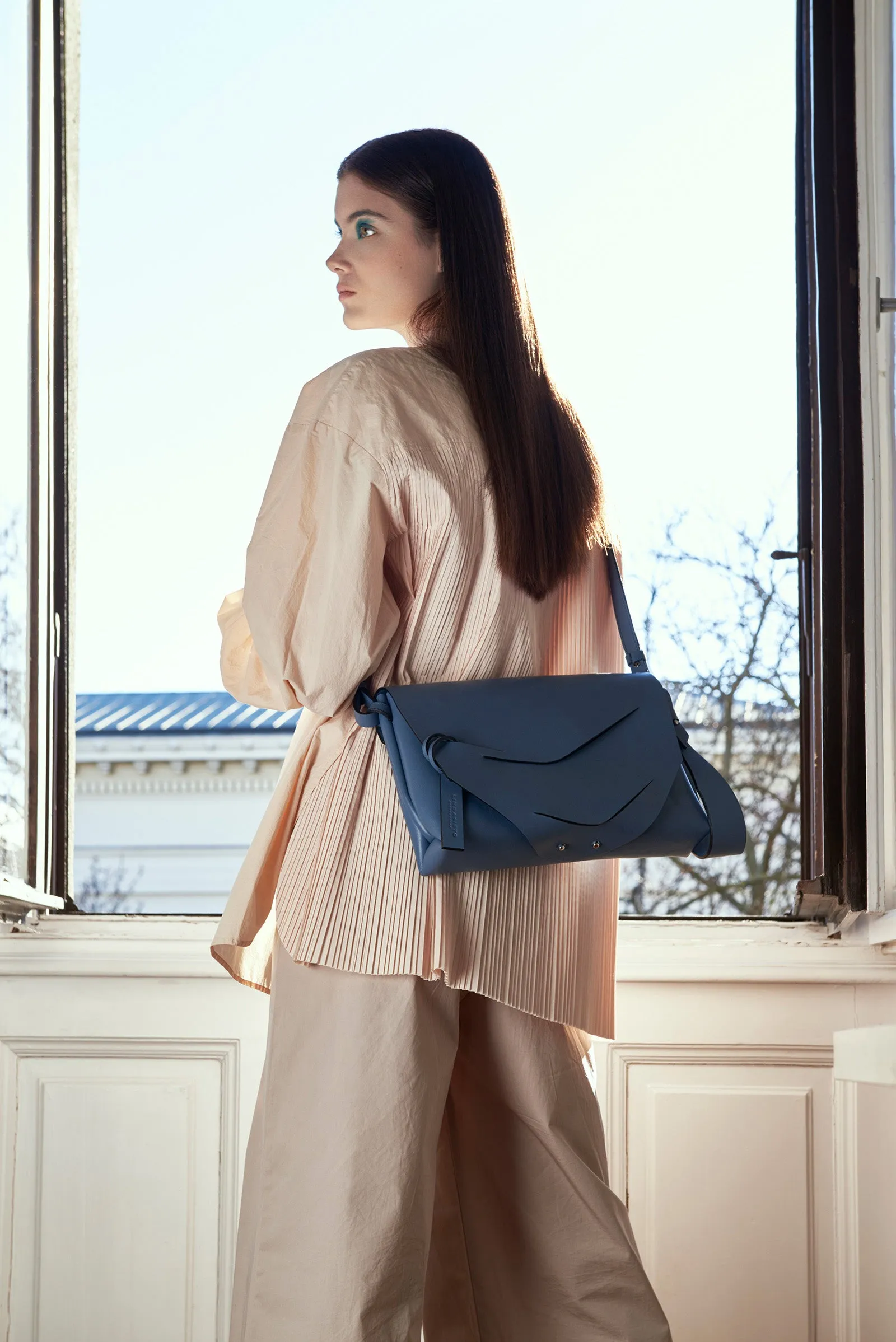 Boomerang Hybrid Bag - Muted Blue