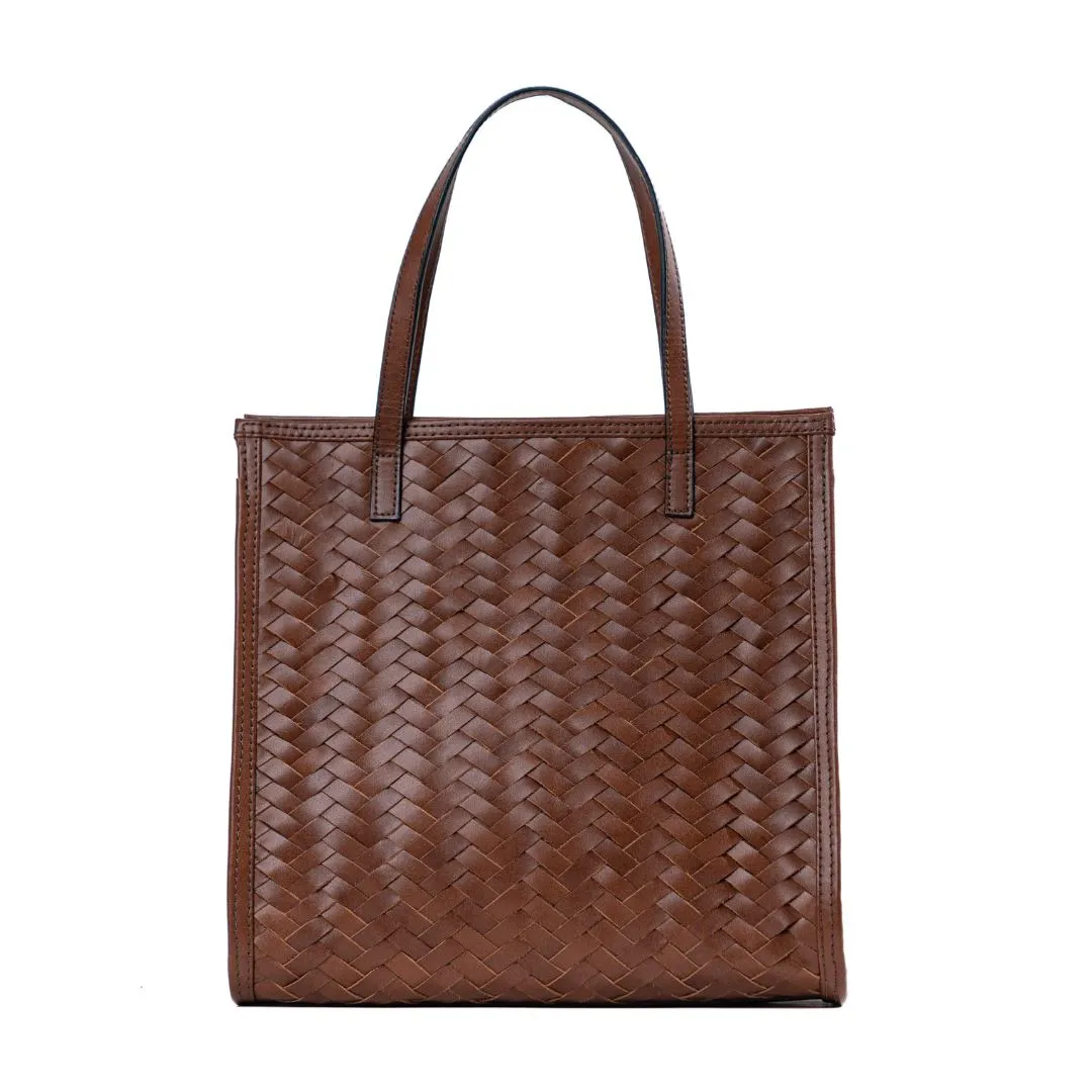 Handwoven Eli tote in brown