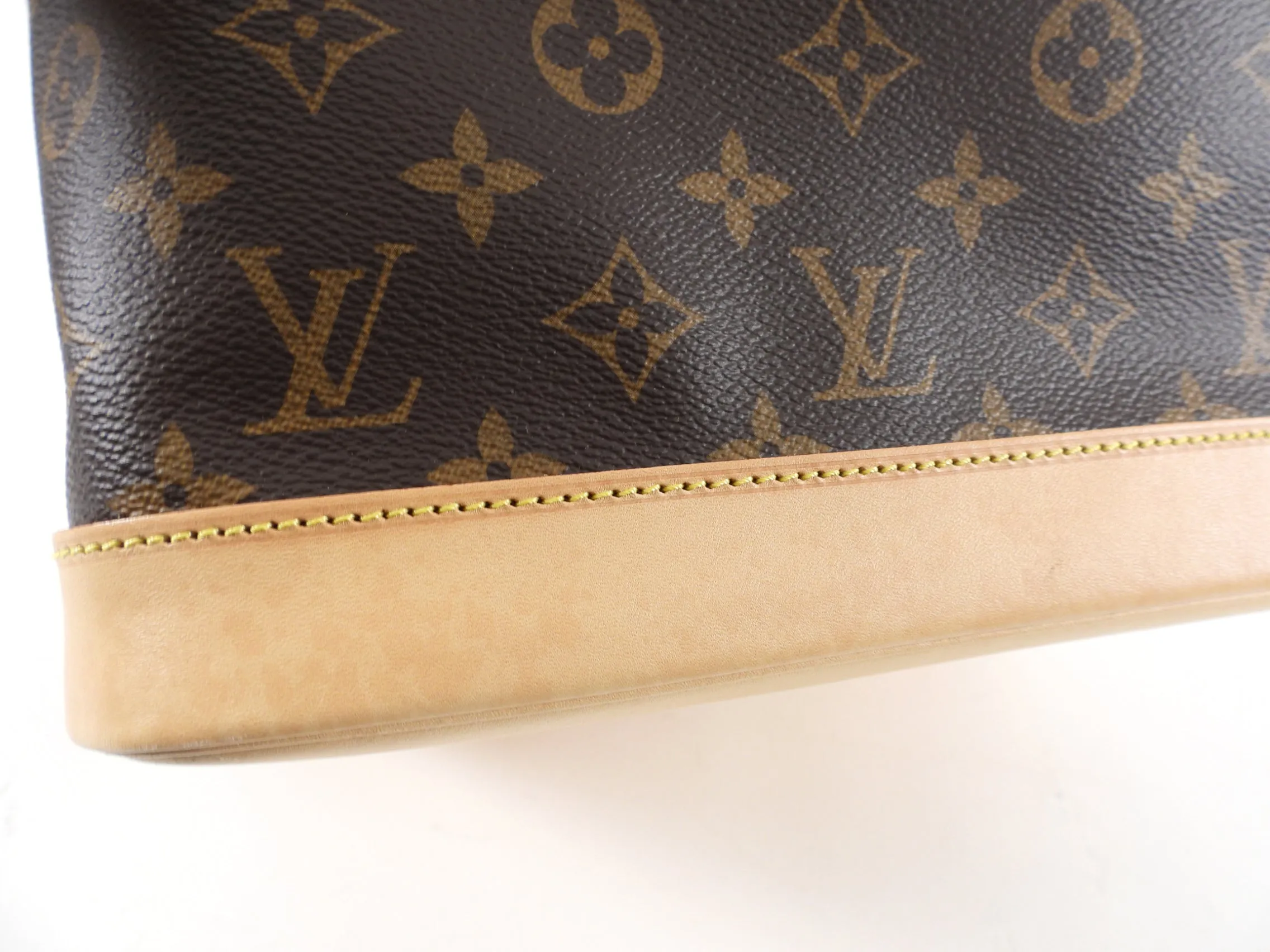 Louis Vuitton Monogram Canvas Petit Noe Drawstring Bag