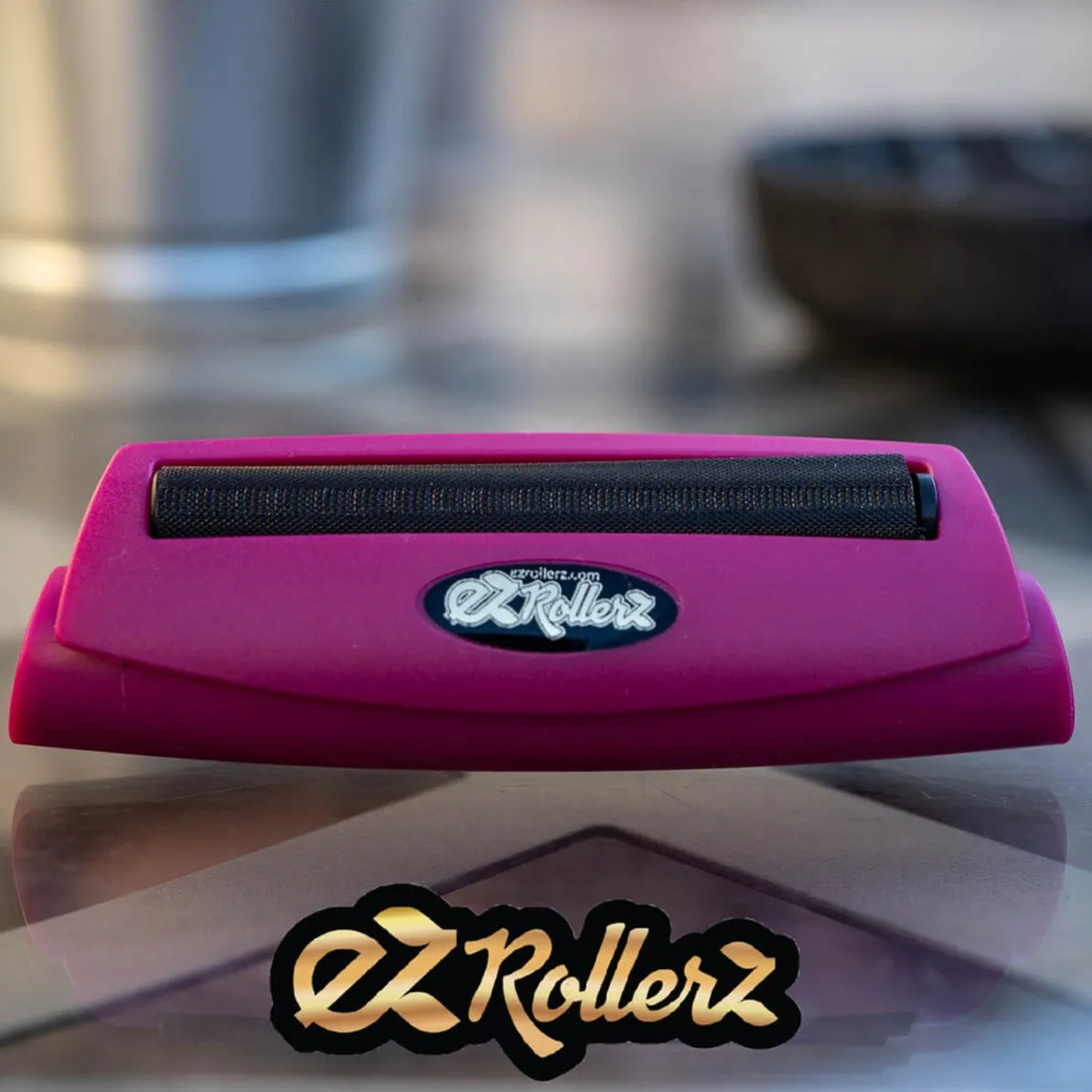 Pink EzRoller Joint Rolling Machine