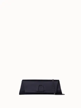 Small Anouk clutch in Satin mit Kristalltrapez