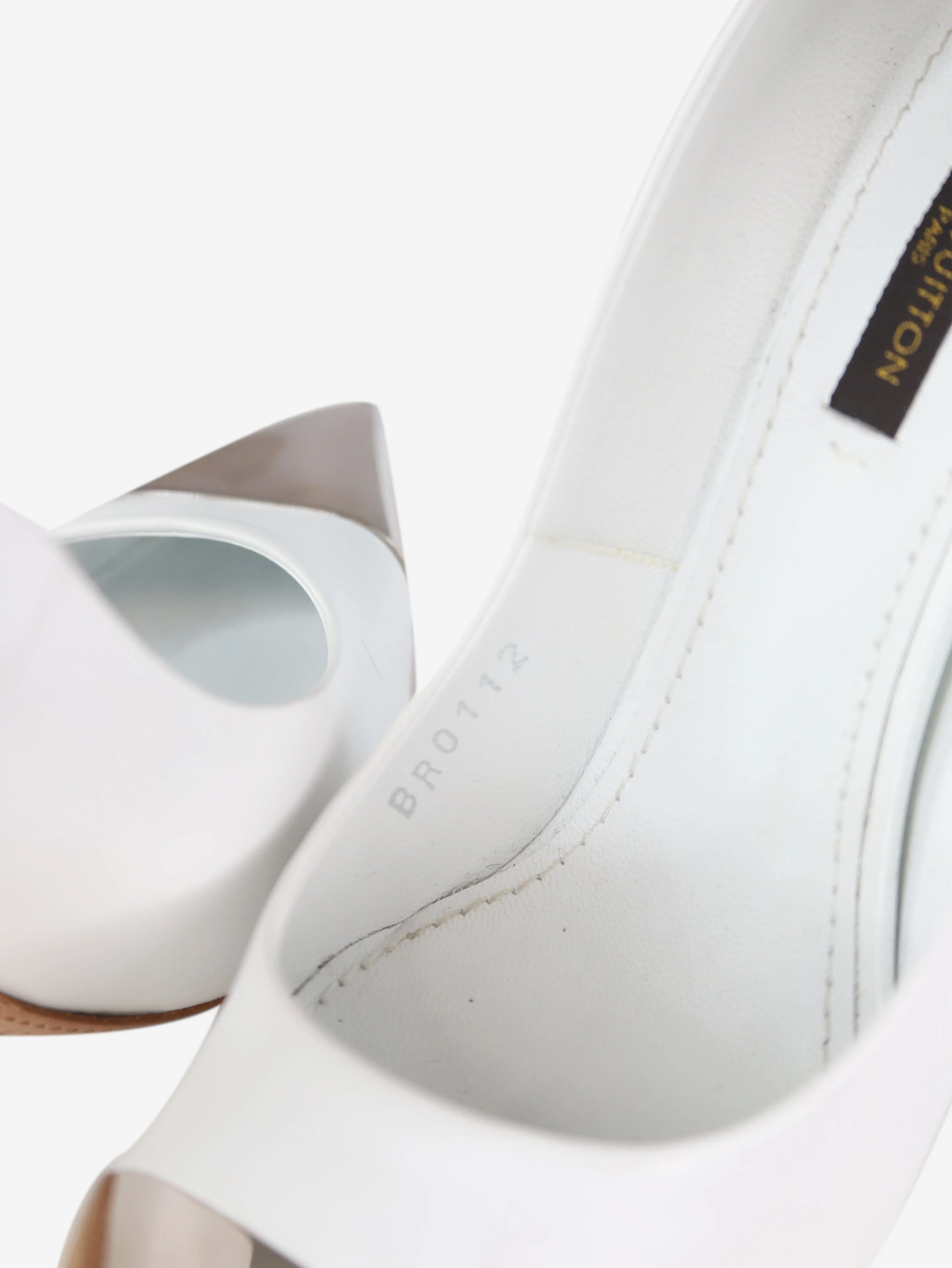 White pointed-toe leather heels - size EU 36.5